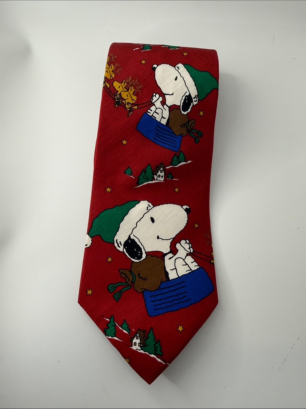 Peanuts Maroon Snoopy & Woodstock Holiday Tie, 100% silk - Vintage
